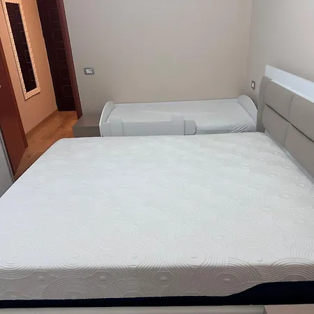 Livias شقة *